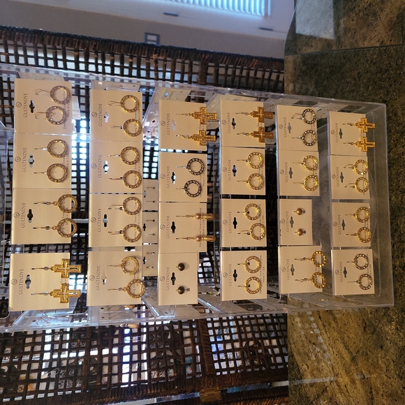 Assorted Earrings Swarovski Crystal - Picture 3 of 4